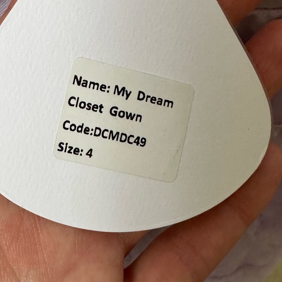 Dollcake couture My Dream purple gown. Size 4 - Picture 8 of 9